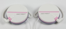 【安迪美眉】AM-331-1軟耳朵超輕量耳掛耳機 (白)